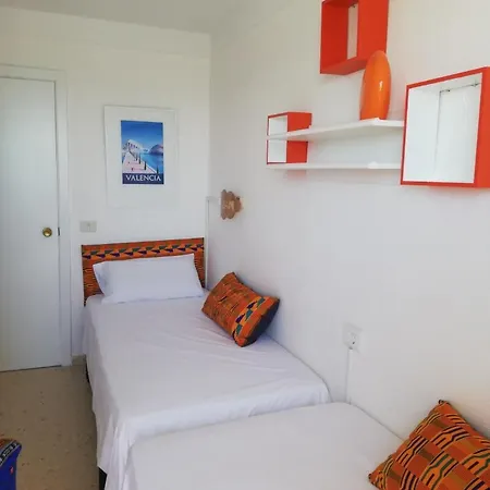Ideally Located On Διαμέρισμα