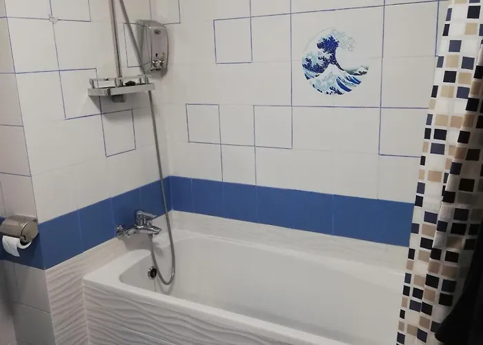 Ideally Located On Apartment *